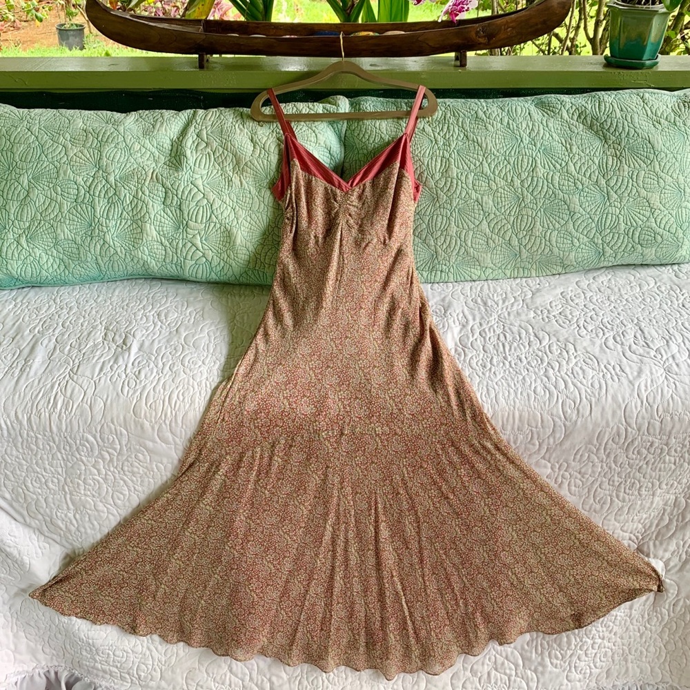 Romantic Flowy Dress 100% Silk